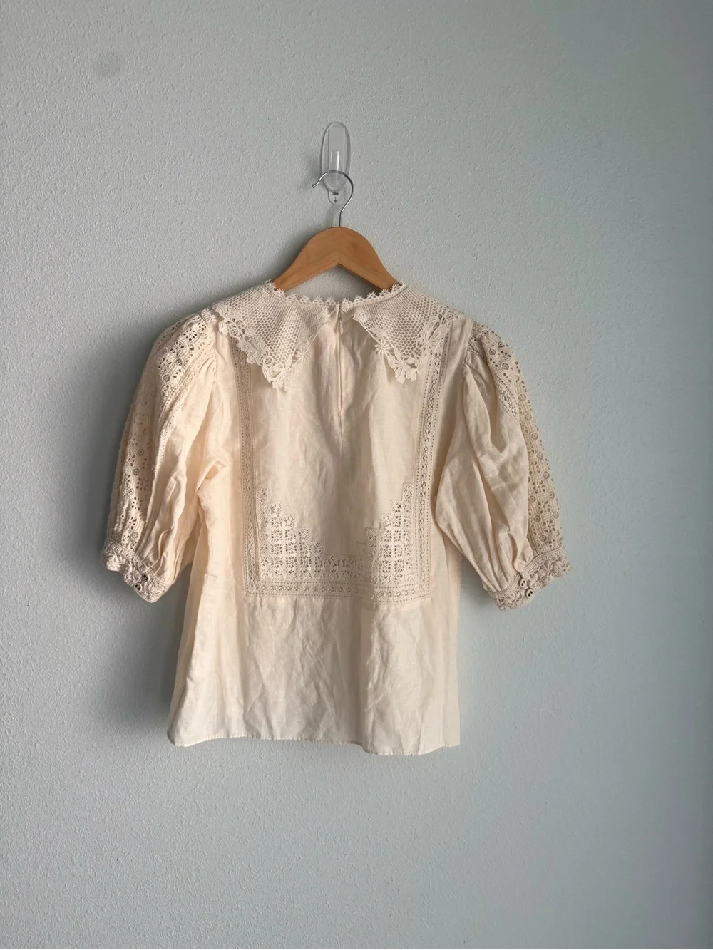 ULLA JOHNSON Romantic Lace-Detail Cream Women's Blouse NWT SZ 2 - Picture 6 of 7